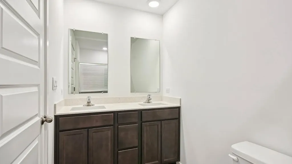 392 Summit Circle Lombard IL 60148