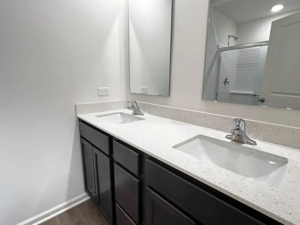 392 Summit Circle Lombard IL 60148