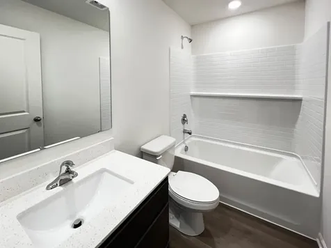 392 Summit Circle Lombard IL 60148