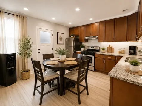 4717 North Keystone Avenue Chicago IL 60630