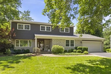 26W257 Blackhawk Drive Wheaton IL 60189