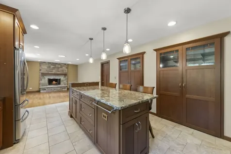 26W257 Blackhawk Drive Wheaton IL 60189