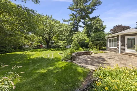 26W257 Blackhawk Drive Wheaton IL 60189