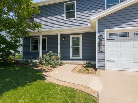 3122 Eagle Creek Drive Bloomington IL 61704