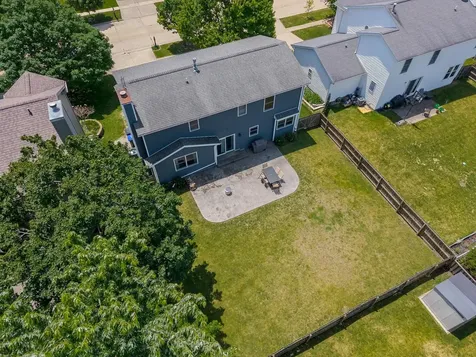 3122 Eagle Creek Drive Bloomington IL 61704