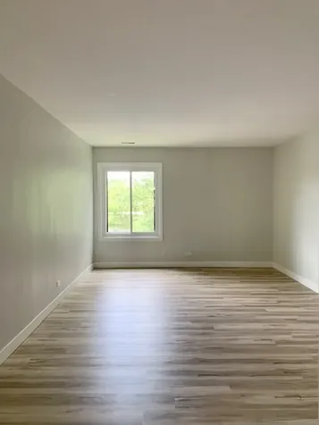 301 Lake Hinsdale Drive Willowbrook IL 60527