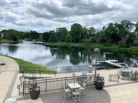 301 Lake Hinsdale Drive Willowbrook IL 60527