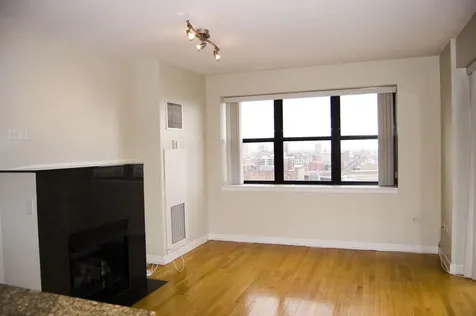 1529 South State Street Chicago IL 60605