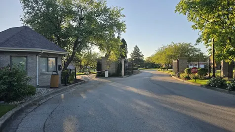 53 Odyssey Drive Tinley Park IL 60477