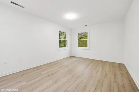 2272 Asbury Road Northbrook IL 60062