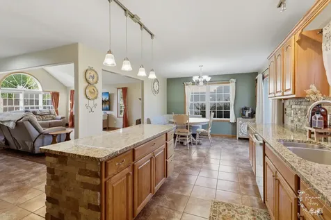 529 Hollyberry Lane Bourbonnais IL 60914