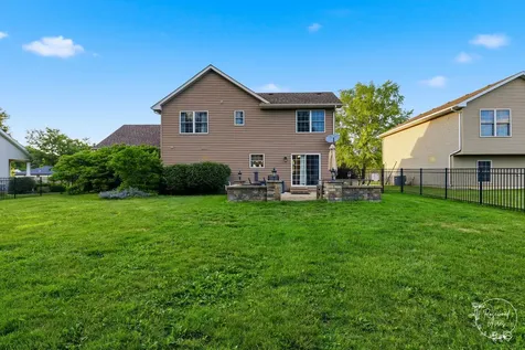 529 Hollyberry Lane Bourbonnais IL 60914