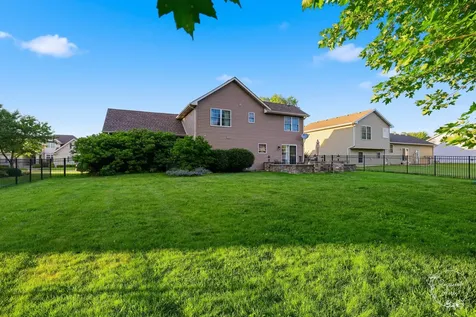 529 Hollyberry Lane Bourbonnais IL 60914