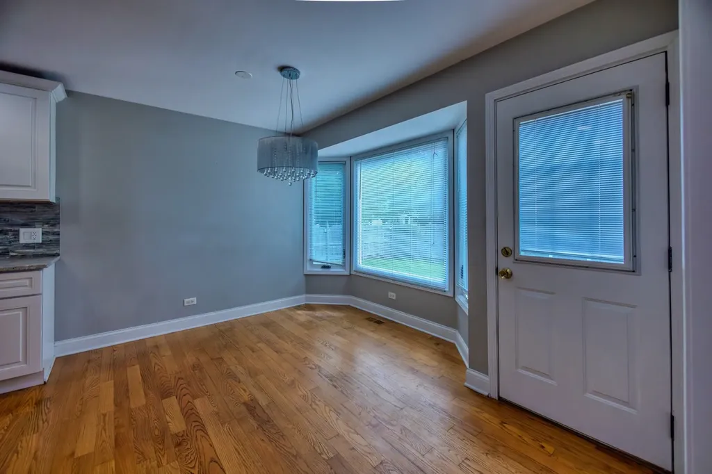 8 Steck Court Bolingbrook IL 60440