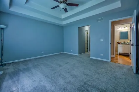 8 Steck Court Bolingbrook IL 60440
