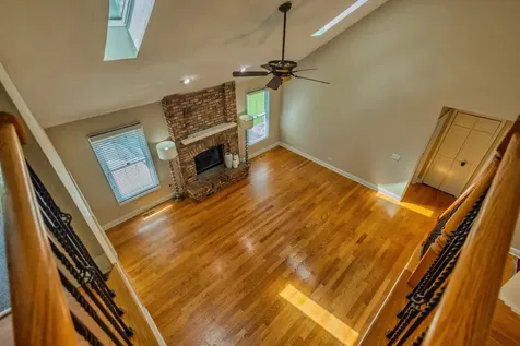 8 Steck Court Bolingbrook IL 60440