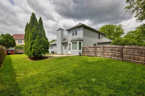 8 Steck Court Bolingbrook IL 60440