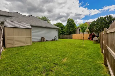 8 Steck Court Bolingbrook IL 60440