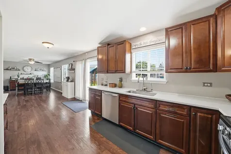 1316 Sherborn Court Minooka IL 60447