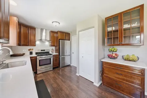1316 Sherborn Court Minooka IL 60447