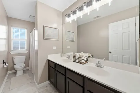 1316 Sherborn Court Minooka IL 60447