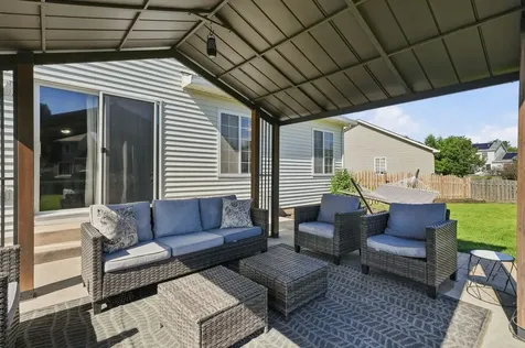 1316 Sherborn Court Minooka IL 60447