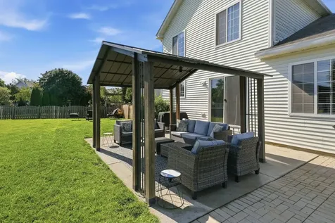 1316 Sherborn Court Minooka IL 60447