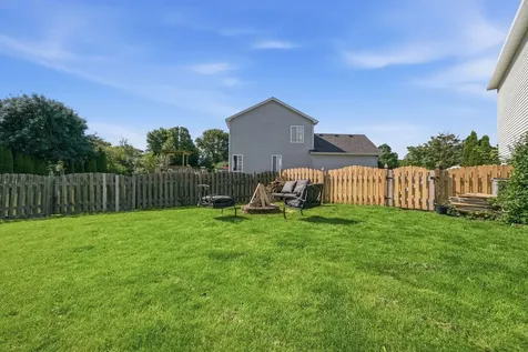 1316 Sherborn Court Minooka IL 60447