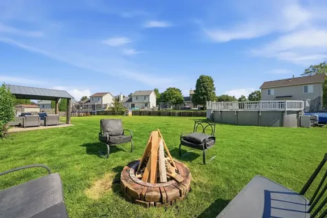 1316 Sherborn Court Minooka IL 60447