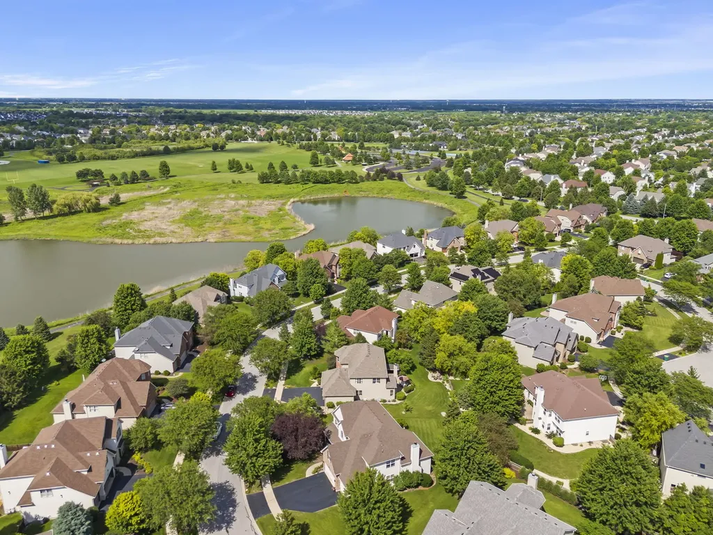 26643 Lindengate Circle Plainfield IL 60585
