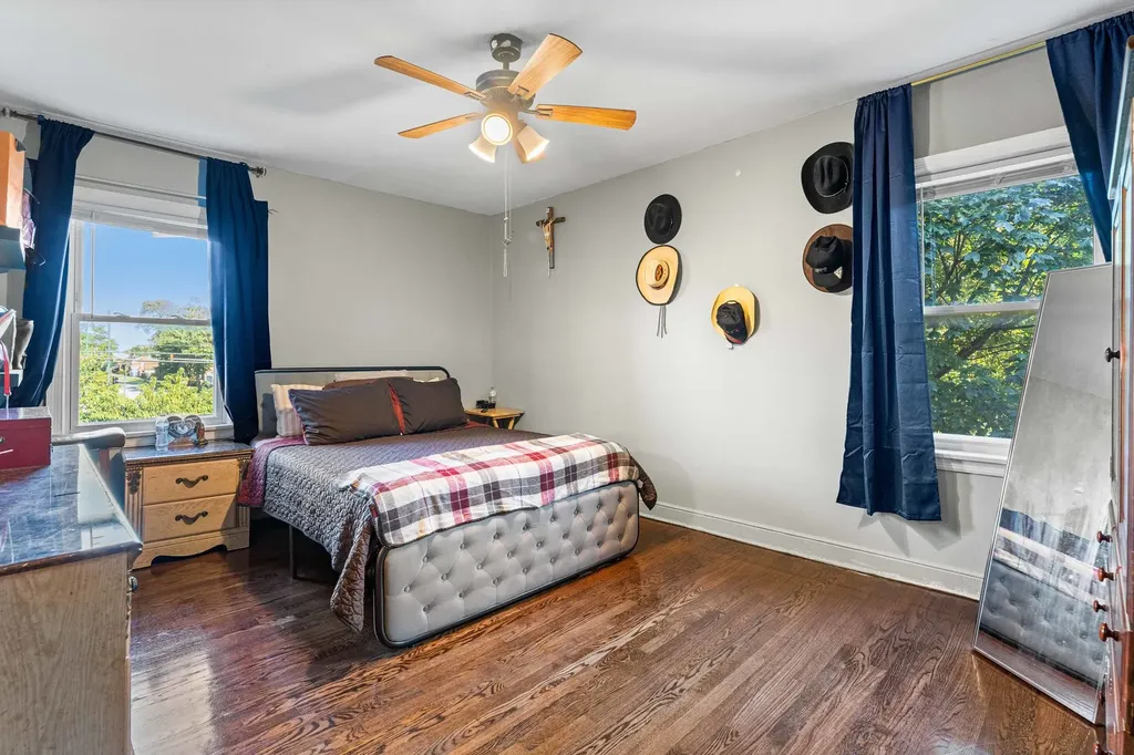 8459 South Marshfield Avenue Chicago IL 60620