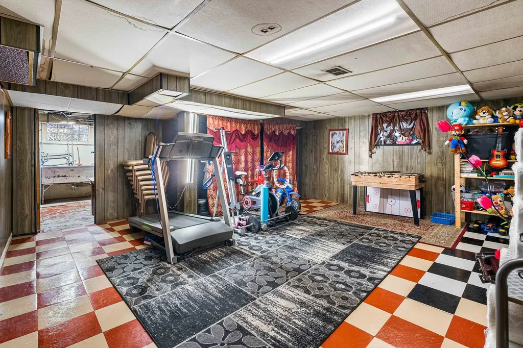 8459 South Marshfield Avenue Chicago IL 60620