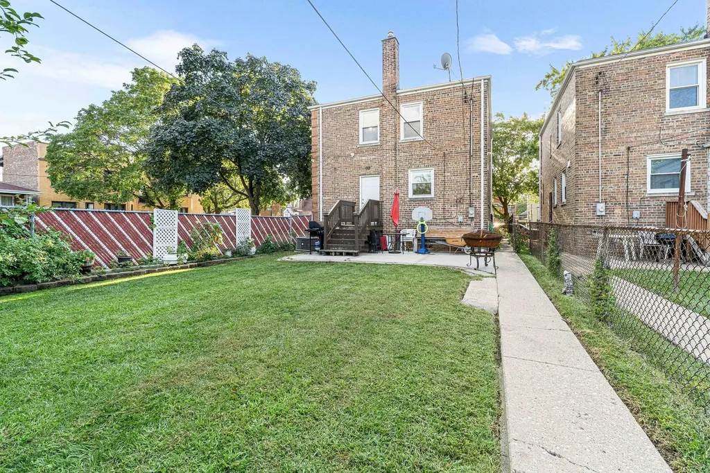 8459 South Marshfield Avenue Chicago IL 60620