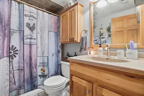 28616 West Benjamin Avenue Spring Grove IL 60081