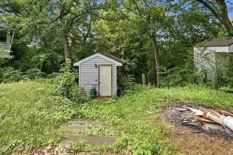 28616 West Benjamin Avenue Spring Grove IL 60081