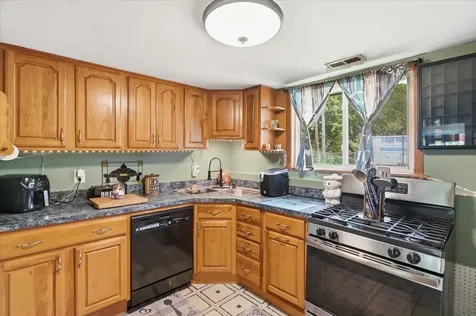 28616 West Benjamin Avenue Spring Grove IL 60081