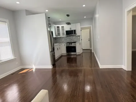 10010 South Emerald Avenue Chicago IL 60628
