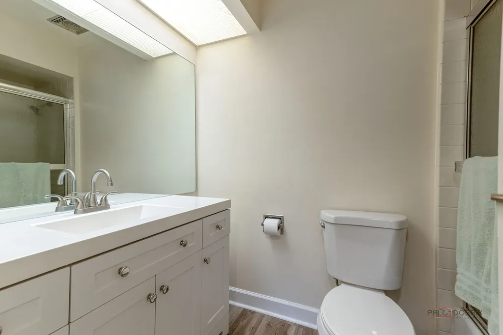 3004 Roberts Drive Woodridge IL 60517
