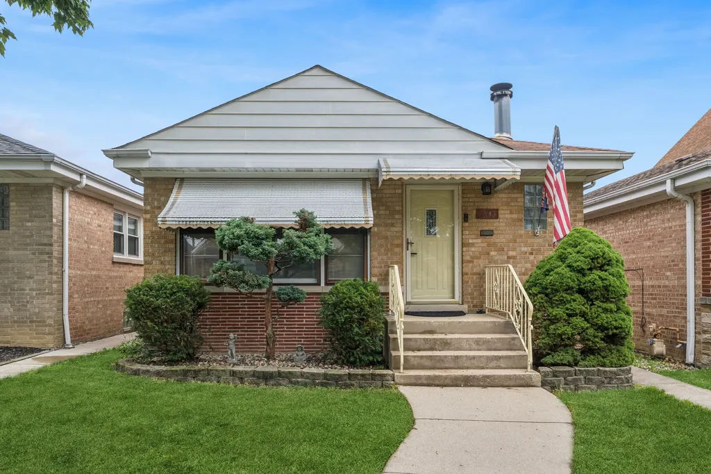 7535 North Octavia Avenue Chicago IL 60631