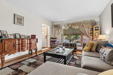7535 North Octavia Avenue Chicago IL 60631