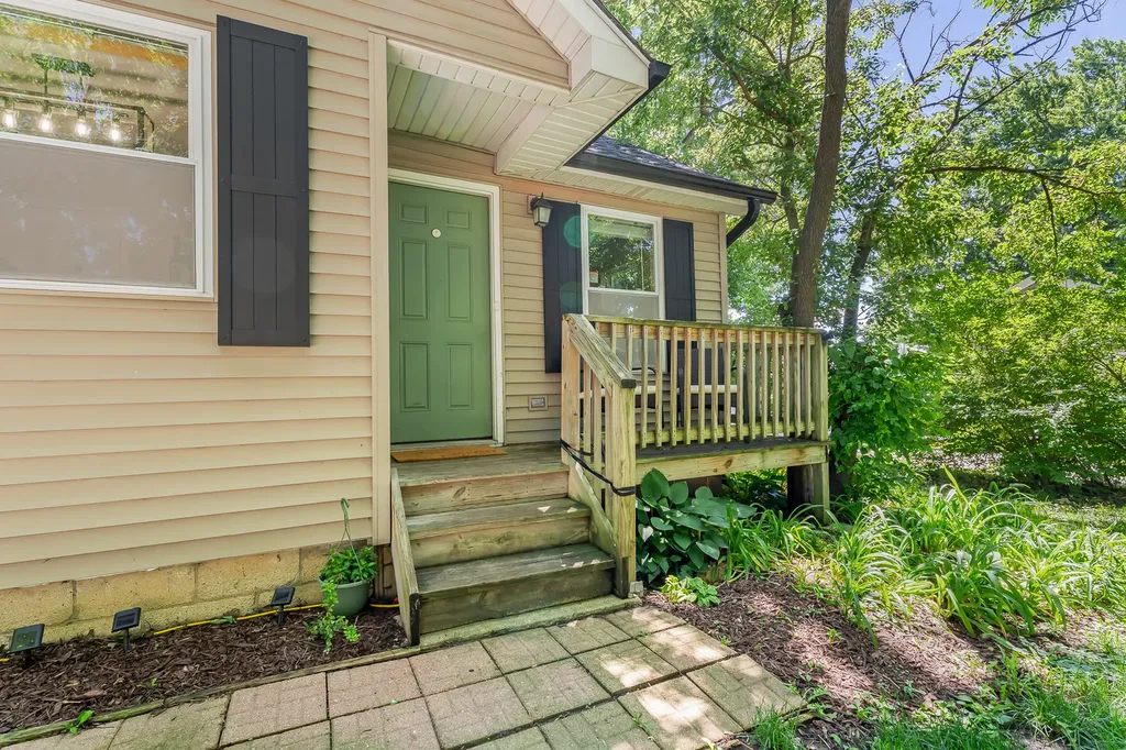 926 South Cedar Road New Lenox IL 60451