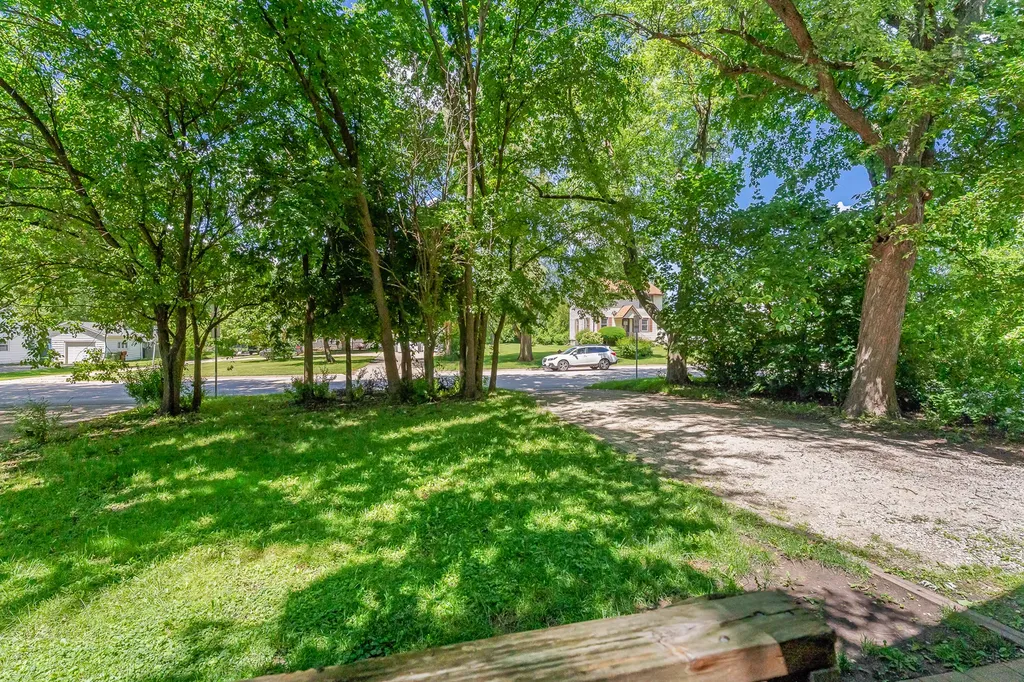 926 South Cedar Road New Lenox IL 60451
