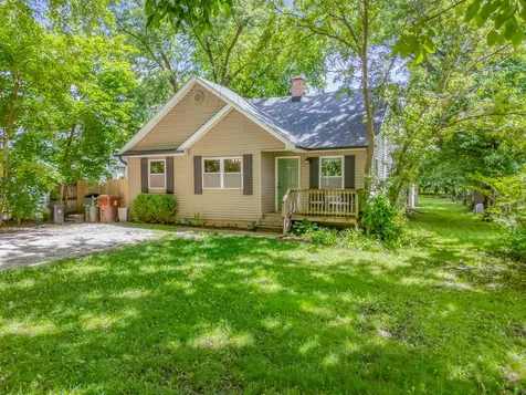 926 South Cedar Road New Lenox IL 60451