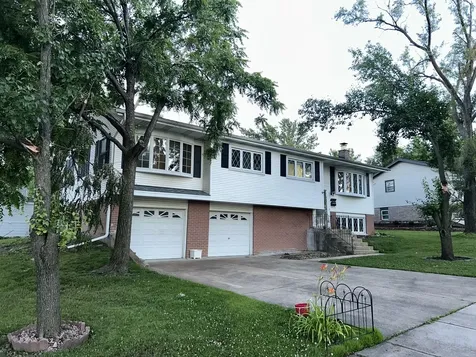 9019 Beechnut Road Hickory Hills IL 60457