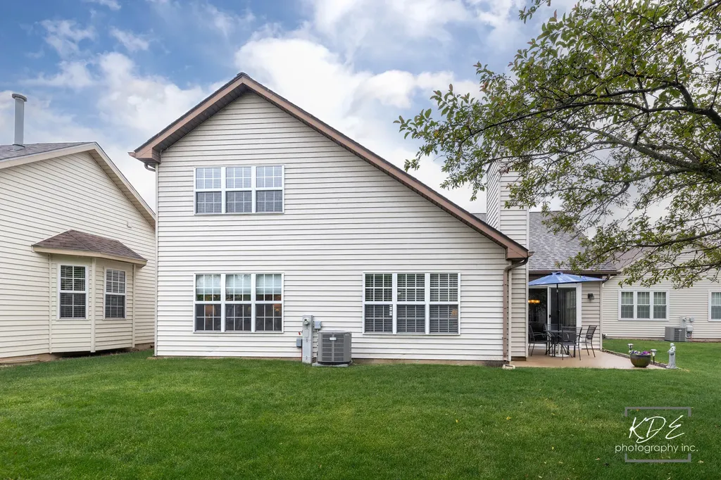 21017 West Hazelnut Lane Plainfield IL 60544
