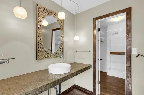 2220 Briar Hill Drive Champaign IL 61822