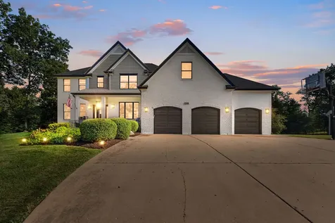 720 Saddle Ridge Crystal Lake IL 60012
