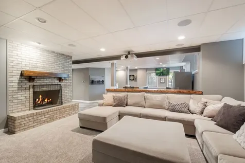 720 Saddle Ridge Crystal Lake IL 60012