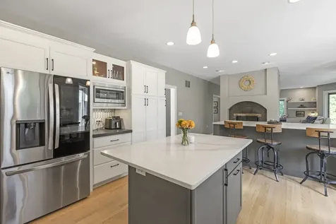 720 Saddle Ridge Crystal Lake IL 60012