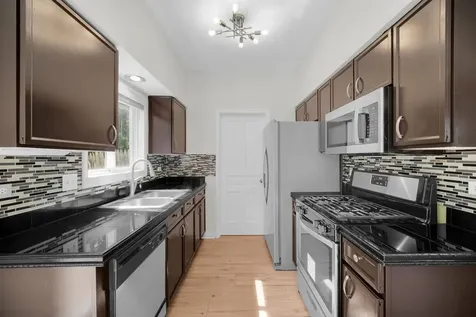 2935 Cedar Glade Drive Naperville IL 60564